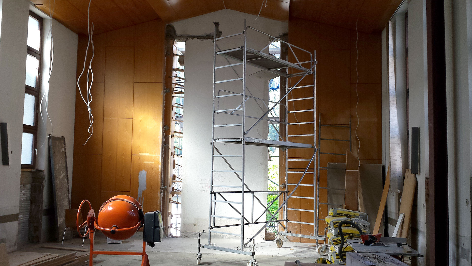 Umbau und Umnutzung einer Kirche in ein Wohnloft